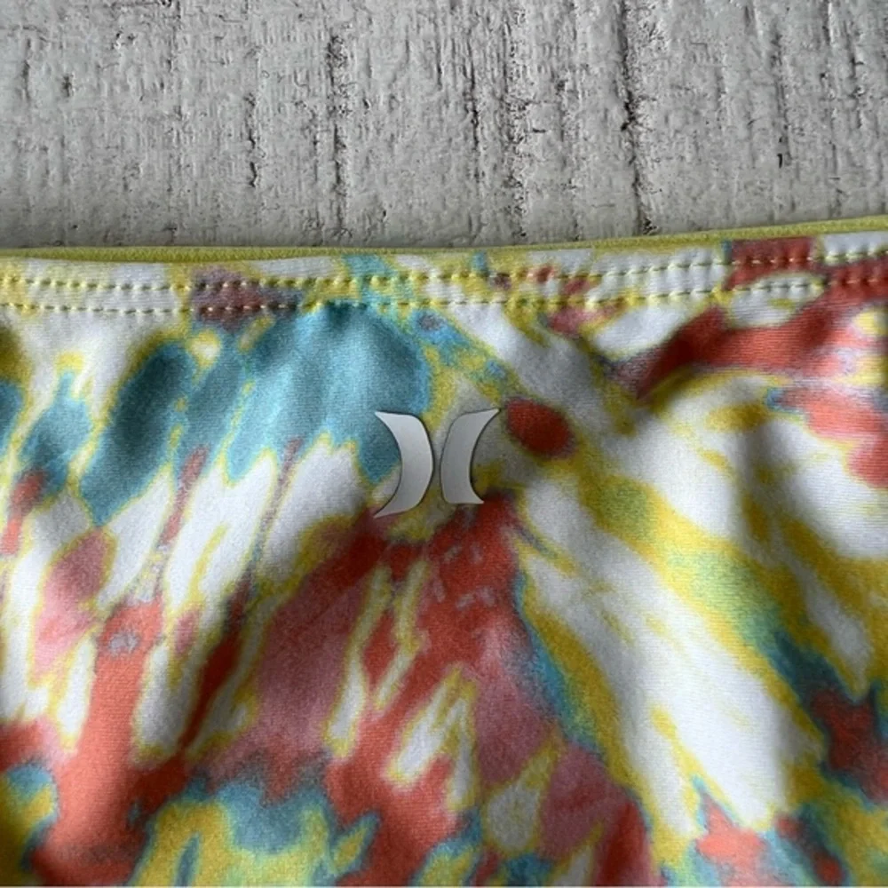 Hurley Rhythm Wash Cheeky Side Tie Bikini Bottoms size Large NWT Tie‎ Dye